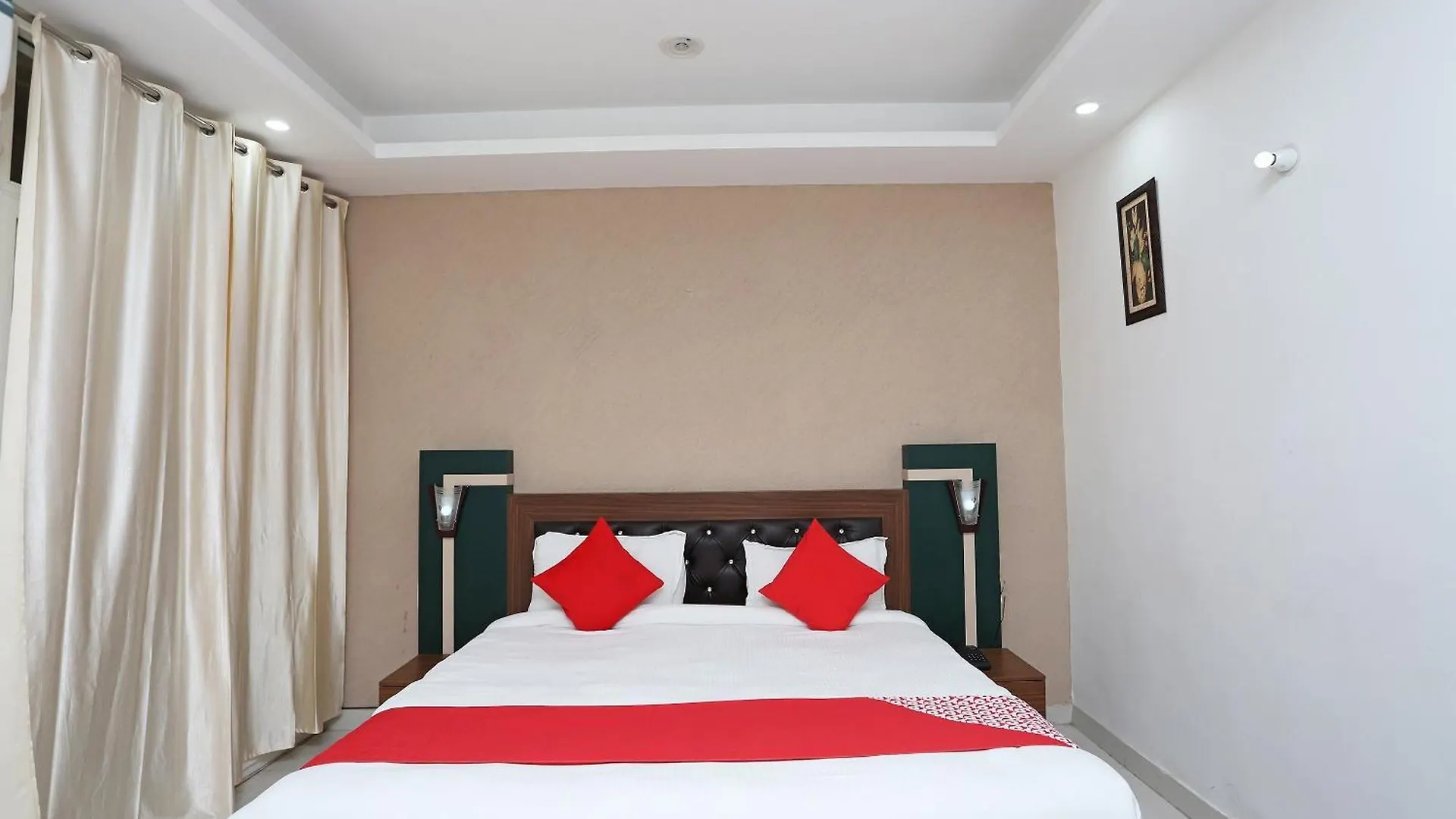 Capital O Levanti Near Aravali Biodiversity Park غورغاون فندق