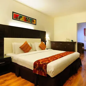 Crossroads Hotel